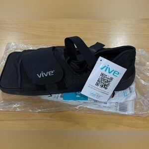 Vive Post Op Shoe - Lightweight Medical Walking Boot with Adjustable Strap Sz.XL